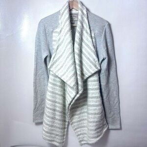 Lucky Brand Sweater Womens Medium Gray Creme Waterfall Cardigan Wool Cardgian